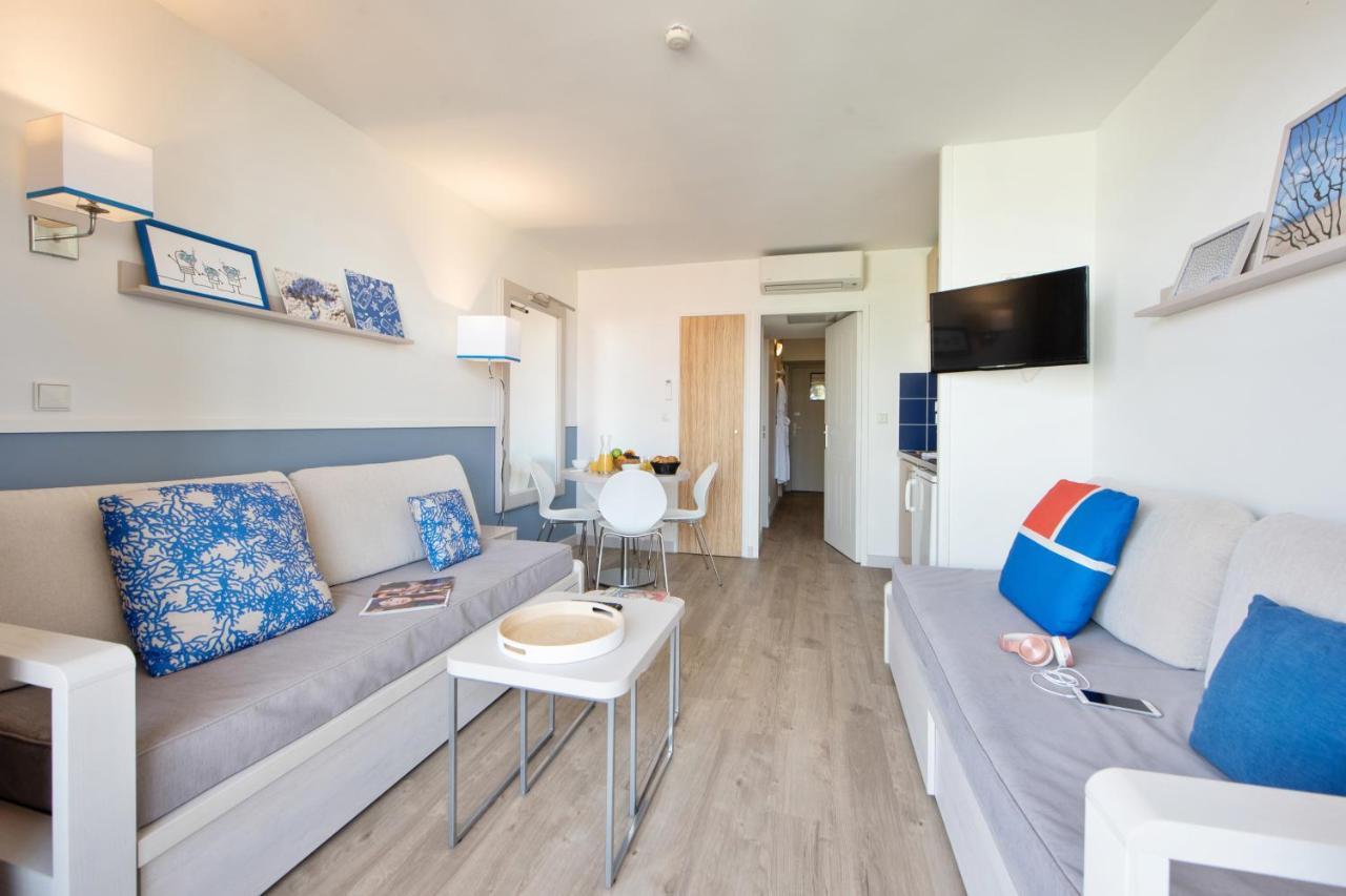 One-Bedroom Apartment Spa Bath Air Conditioning Terrace View Port,970541299:JPEG